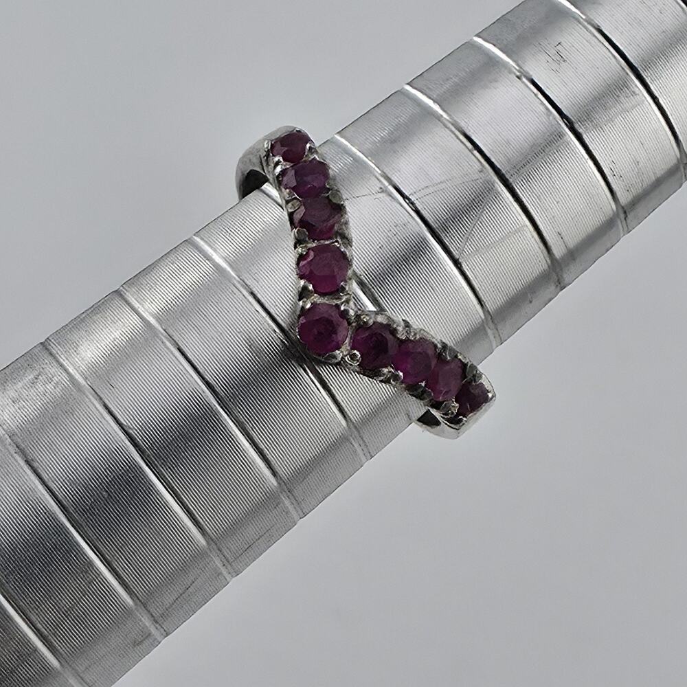 Vintage Sterling Silver Chevron Ring Red Stones V Band Size 6.25 925 Jewelry - Picture 8 of 11